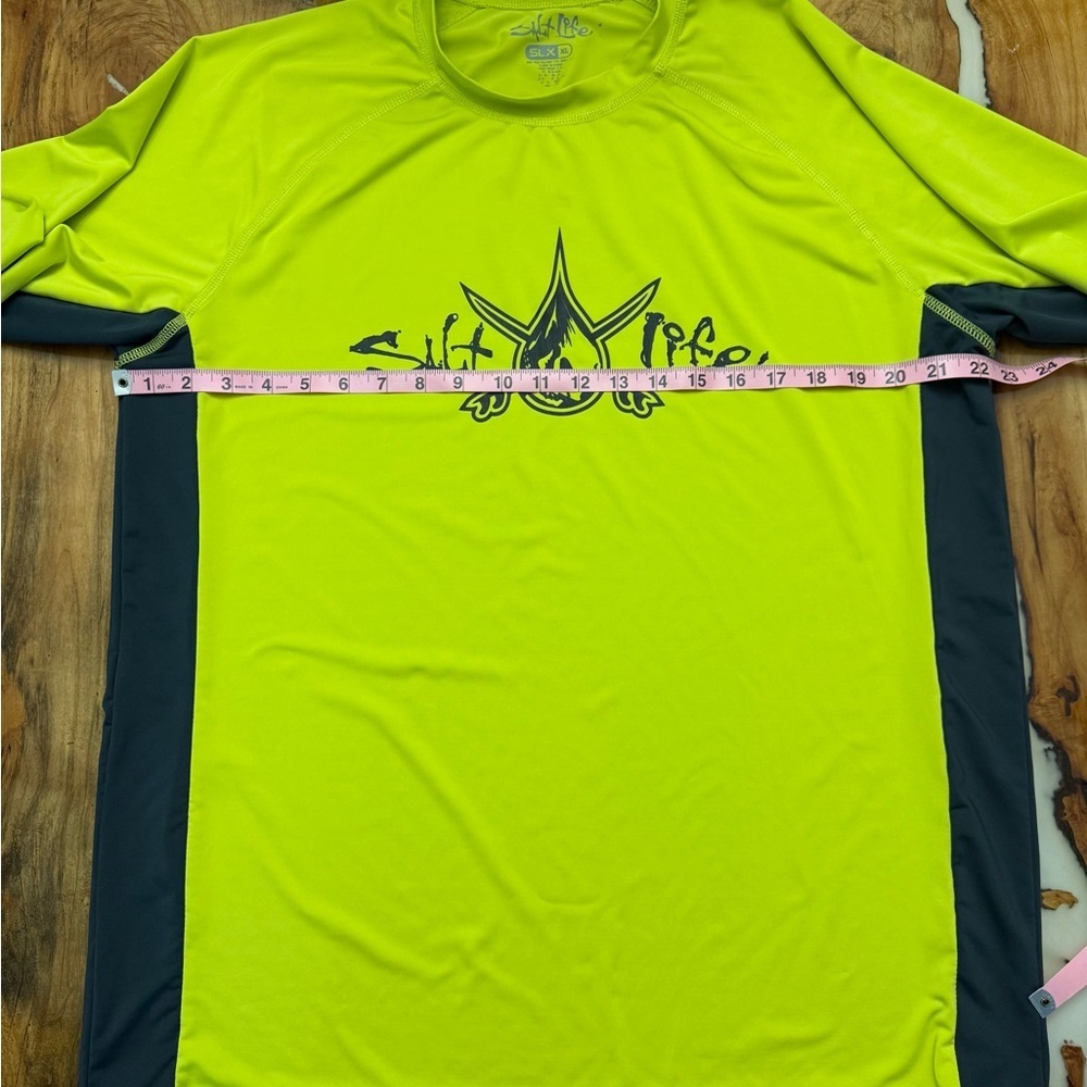 Salt Life SLX UPF 50 Men XL Neon Yellow Long Sleeve Fishing Rash Guard - Picture 7 of 9
